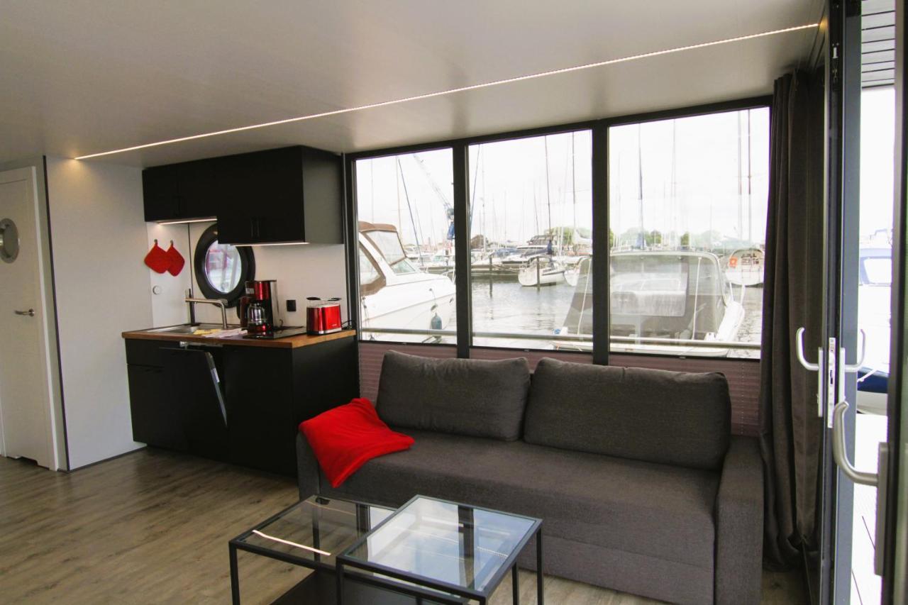 Hausboot Fjord Nordstern Mit Dachterrasse In Schleswig Hotel Eksteriør billede